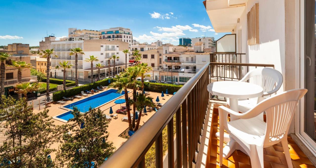 Apartamentos Charlys Can Picafort Кан Пикафорт Екстериор снимка